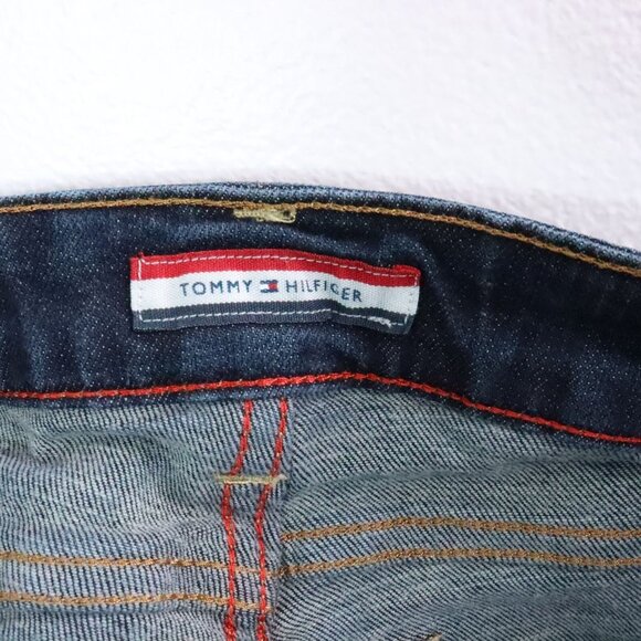 Tommy Hilfiger Women's 00R Low Rise Dark Wash Boot Cut Stretch Denim Blue Jeans - Picture 6 of 10